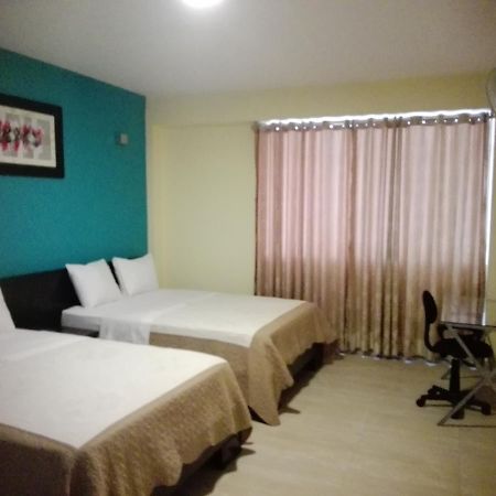 Hotel Vicente De La Vega Chiclayo Exterior photo