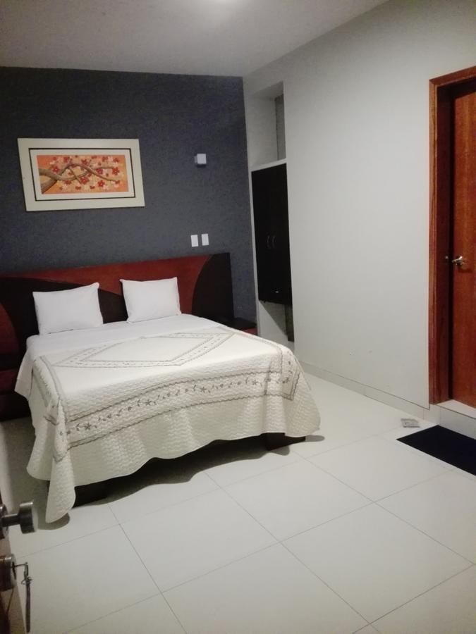 Hotel Vicente De La Vega Chiclayo Exterior photo