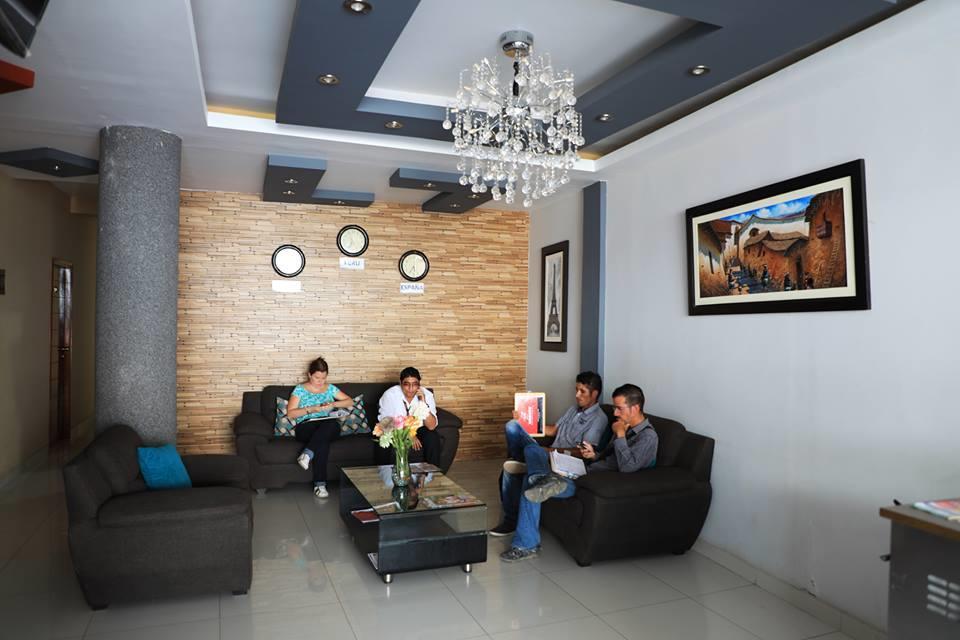 Hotel Vicente De La Vega Chiclayo Exterior photo